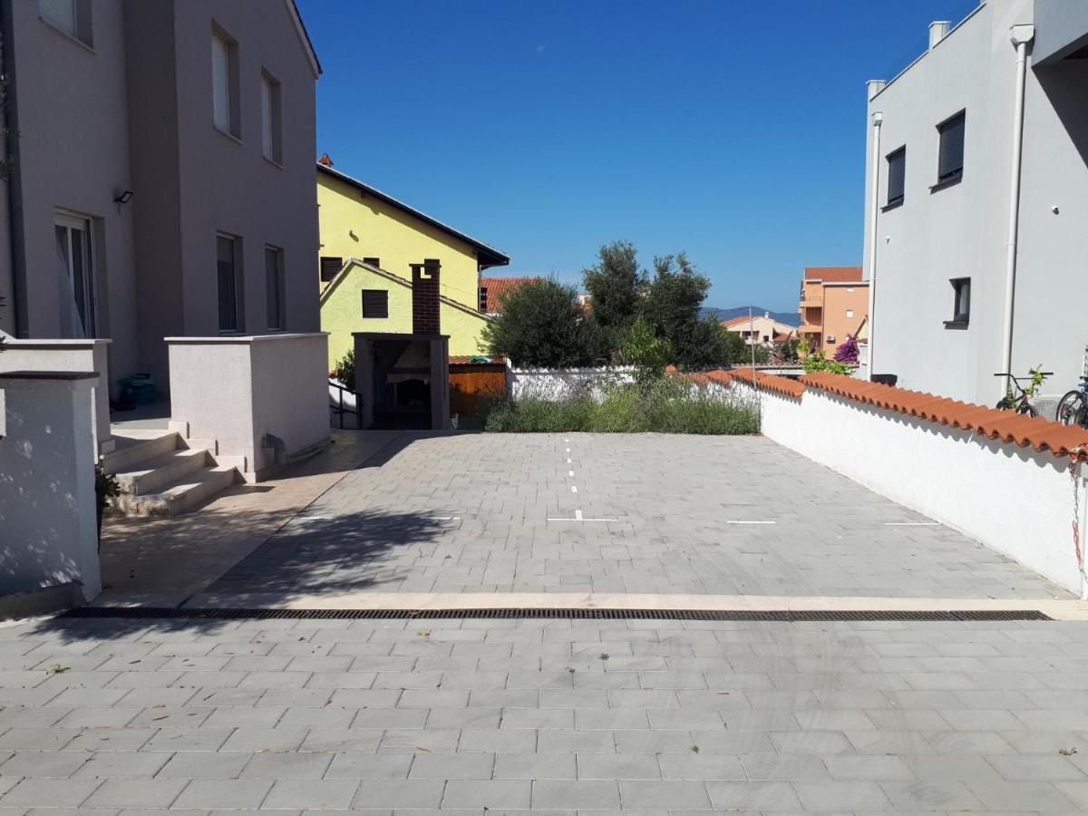 Apartmani Sladana Задар Экстерьер фото
