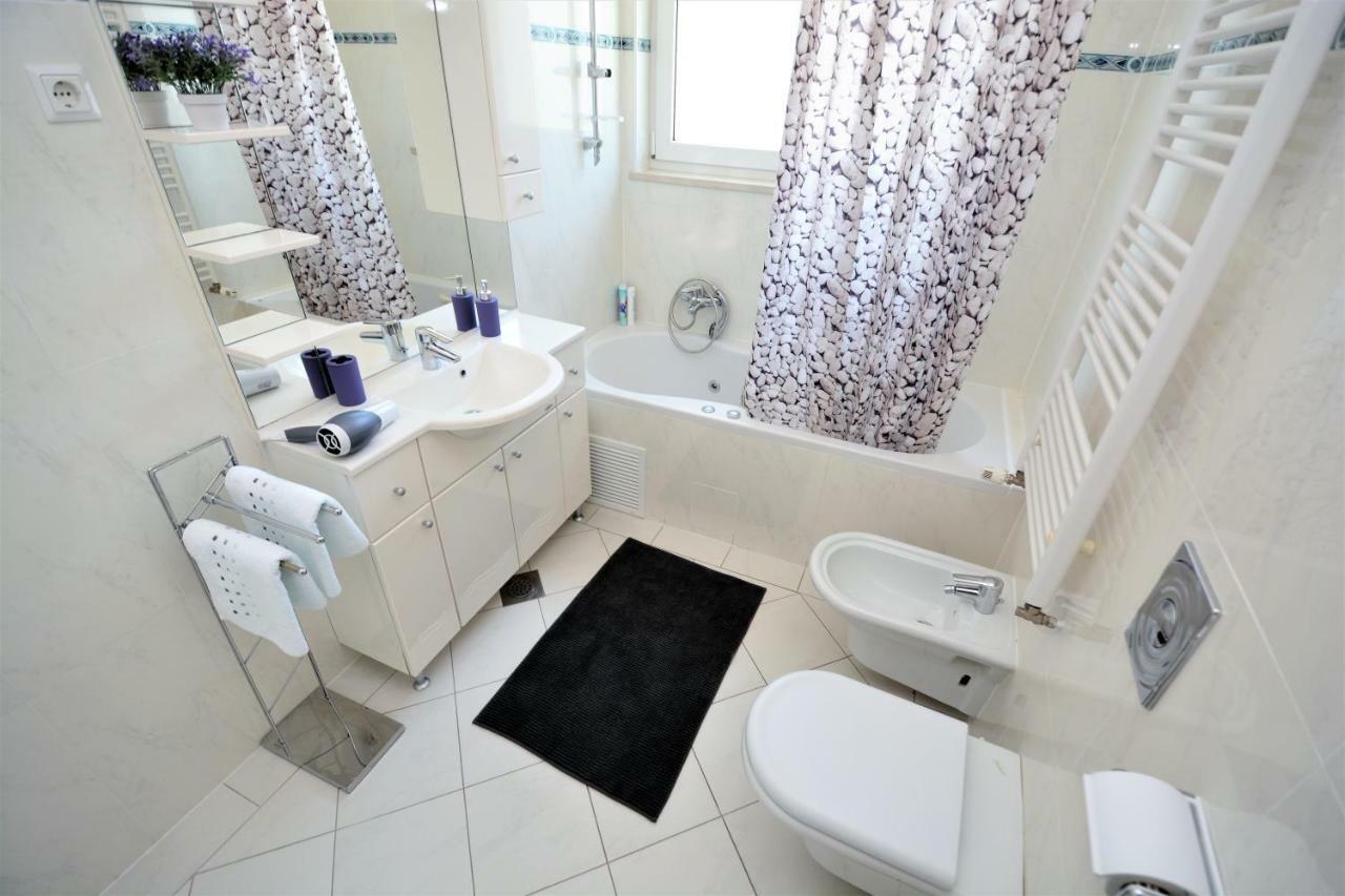 Apartmani Sladana Задар Экстерьер фото